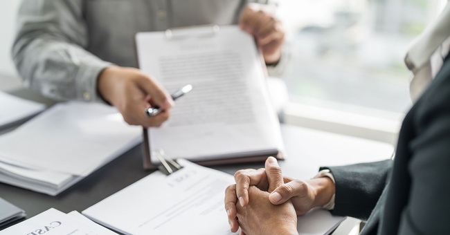 Rechtsberatung © Shutterstock