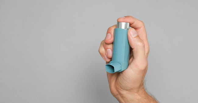 Inhalator &copy; Shutterstock