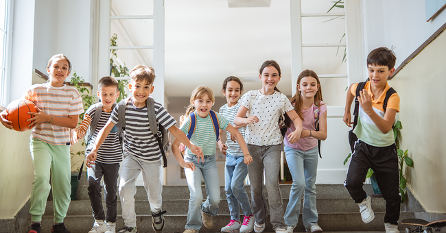 Schule &copy; Shutterstock