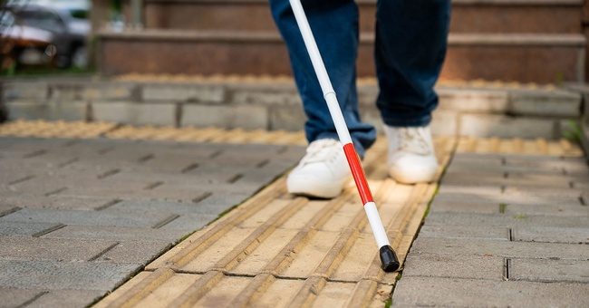 Blinde Person © shutterstock