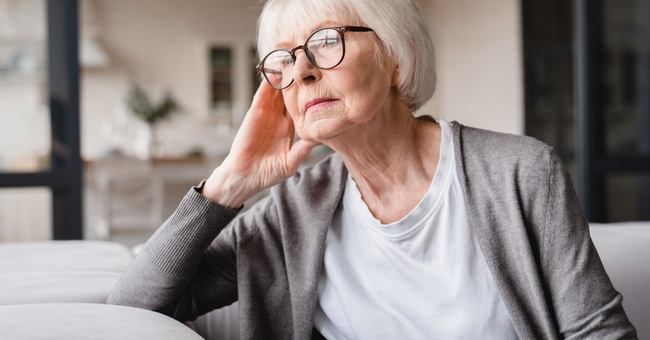 "Die meisten älteren Patienten mit rheumatischen Erkrankungen sind untertherapiert", so der Frankfurter Rheumatologe Harald Burkhardt (Goethe-Universität). © Shutterstock