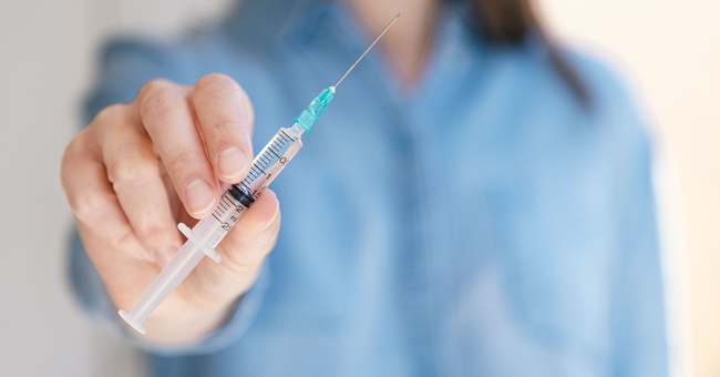 Symbolbild: Impfung © Shutterstock
