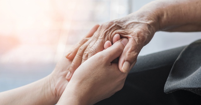Symbolbild Alzheimer-Hilfe © Shutterstock