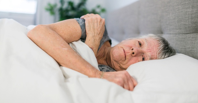 Etwa 40 % der Benzodiazepin-Verordnungen gehen in eine Langzeiteinnahme über, schätzt die Deutsche Bundesapothekerkammer. Schon nach vierwöchiger Einnahme kann sich eine Abhängigkeit entwickeln. © Shutterstock