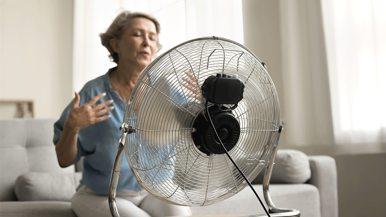 Mindestens 20 Hitzetage: Der hei&szlig;e Sommer hat auch Auswirkungen auf die Krankenh&auml;user, Pflegeeinrichtungen und Prim&auml;rversorgungen. &copy; Shutterstock