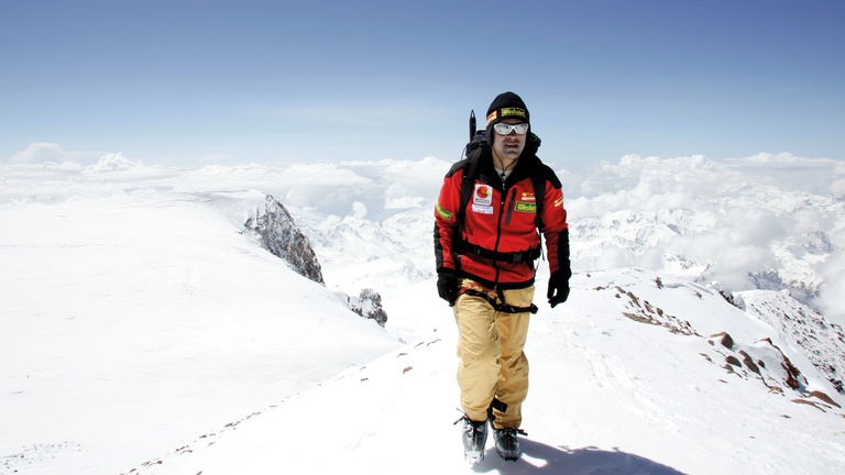 Alle „Seven Summits“ zu besteigen gilt als besondere Herausforderung des Bergsteigens.  © Alois Furtner