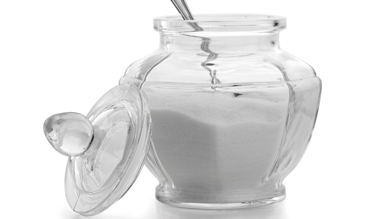 Zucker &copy; Shutterstock