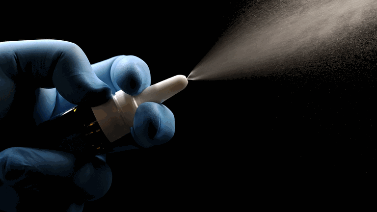 Impfung nasal &copy; Shutterstock