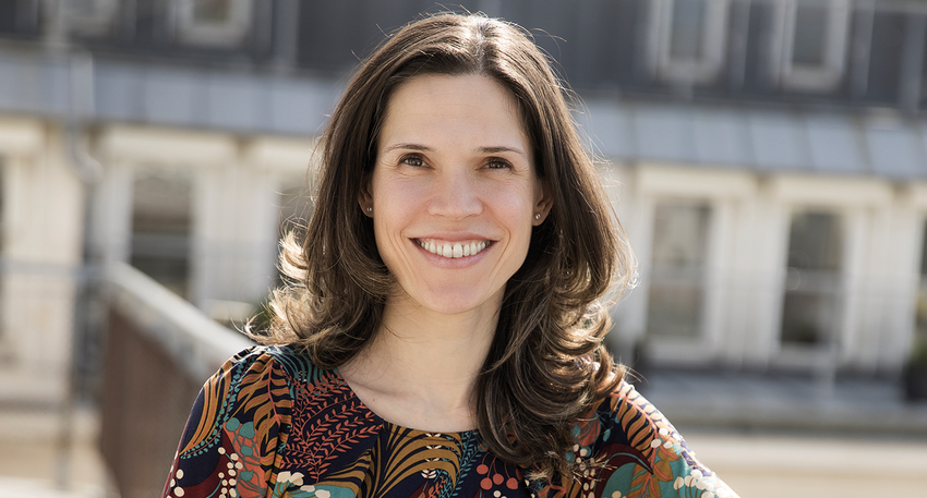 Mag. (FH) Nicole Kaeßmayer, PR-Referentin Österreichischer Apothekerverband © Renee Del Missier