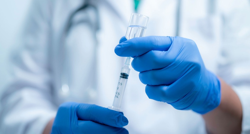 Covid Impfungen &copy; shutterstock