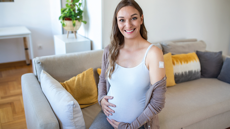 Durch die maternale Impfung erhalten Neugeborene fr&uuml;h einen Antik&ouml;rperschutz. &copy; iStock