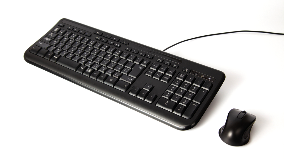 Bei nicht-spezifischen Kreuzschmerzen sollten psychosoziale und arbeitsplatzbezogene Risikofaktoren ber&uuml;cksichtigt werden. &copy; iStock