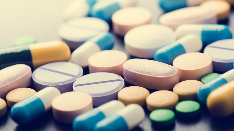 Symbolbild: Verschiedene Medikamente © Shutterstock