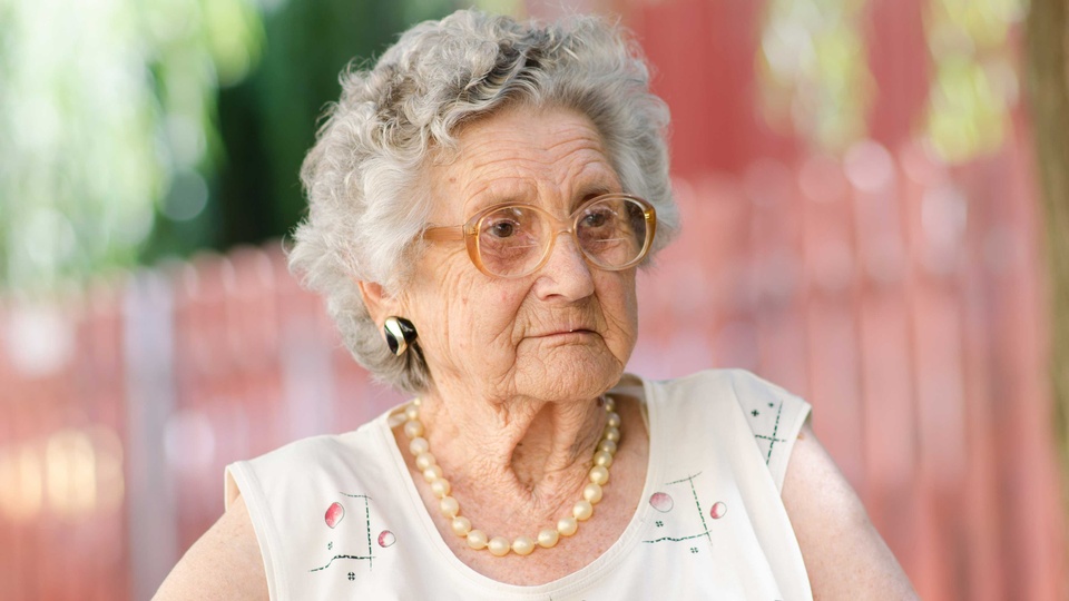 Ältere Frau © Shutterstock