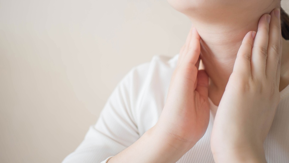 Themenbild Schilddrüsenerkrankung © Shutterstock