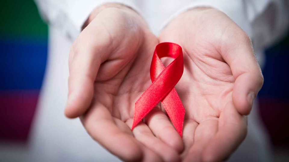 HIV Band © Shutterstock