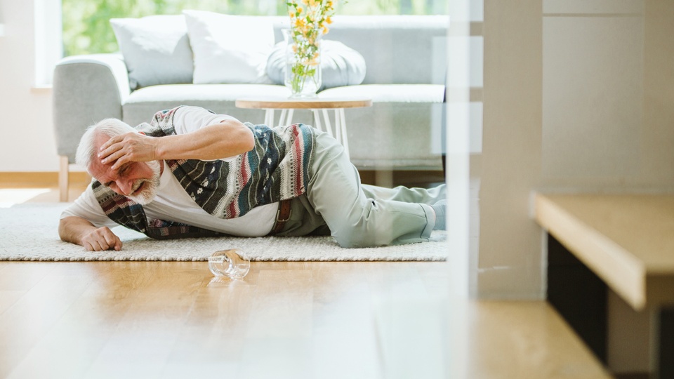 Stürze im Alter © Shutterstock