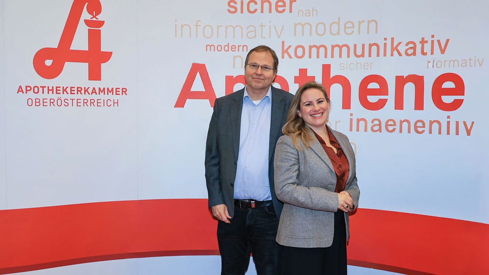Die Kammeramtsdirektor:innen der  Österreichischen Apothekerkammer, Mag. Walter Marschitz, BA und  Mag. Elisabeth Zimmerer  © GregorHartl.at