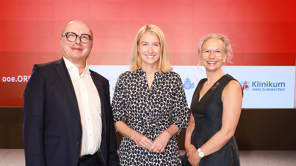 Das Pr&auml;sidium der LGSt. Ober&ouml;sterreich, Mag. pharm. Thomas W. Veitschegger und Mag. pharm. Monika Aichberger, mit LH-Stv. Mag. Christine Haberlander. &copy; GregorHartlPhotography