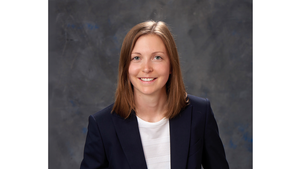 &bdquo;Ich bin &uuml;berzeugt: Die Zukunft unseres Berufes bietet viele M&ouml;glichkeiten. Deshalb mein Appell: Lasst sie uns aktiv und gemeinsam gestalten&ldquo;, freut sich Mag. pharm. Carina Geisenfelder-Granig auf neue Ideen und Herausforderungen. &copy; VAA&Ouml;