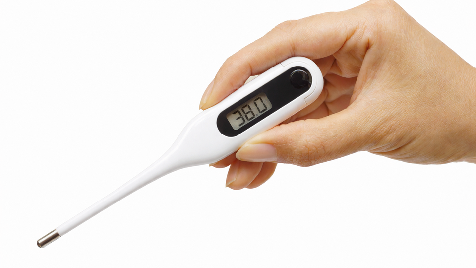 Eine antipyretische Therapie sollte nur bei klinisch beeintr&auml;chtigten Kindern zur Steigerung des Wohlbefindens erfolgen. &copy; K&uuml;nstlich generiert