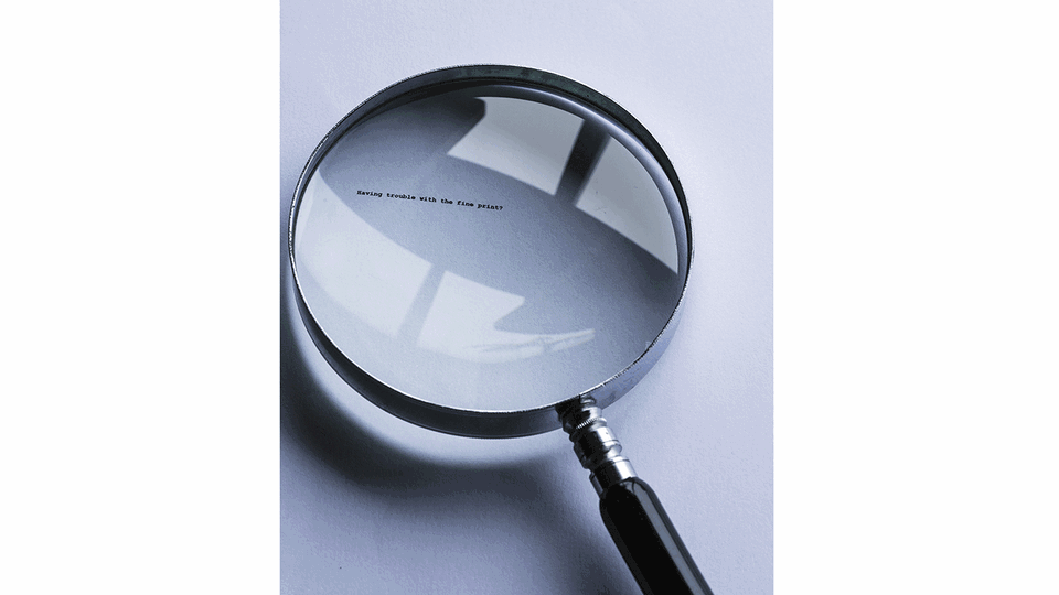 Unter der Lupe &copy; shutterstock