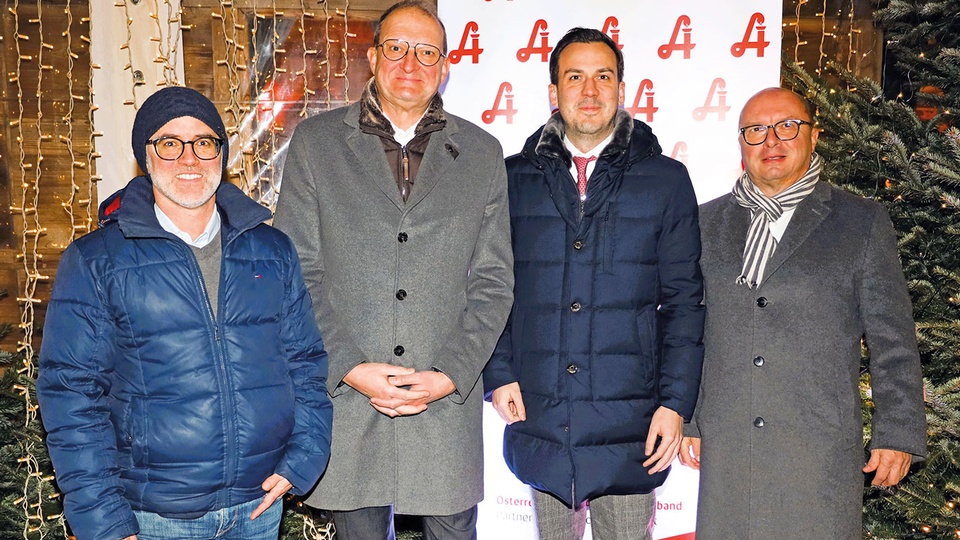 Wolfgang Trattner, Alexander Herzog (Pharmig), Boris Pelikan (Raiffeisen Continuum) und Thomas W. Veitschegger. © Beigestellt