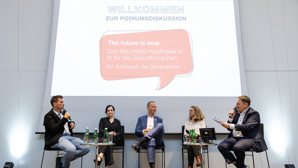 Der Österreichische Apothekerverband diskutierte Herausforderungen der Künstlichen Intelligenz für Pharmazeut:innen. © Österreichischer Apothekerverband