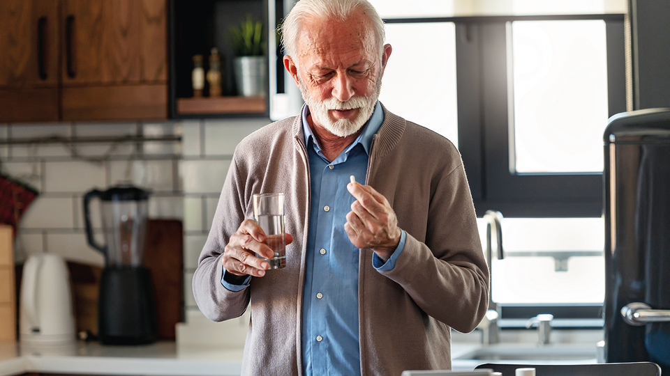 Alter Mann &copy; Shutterstock