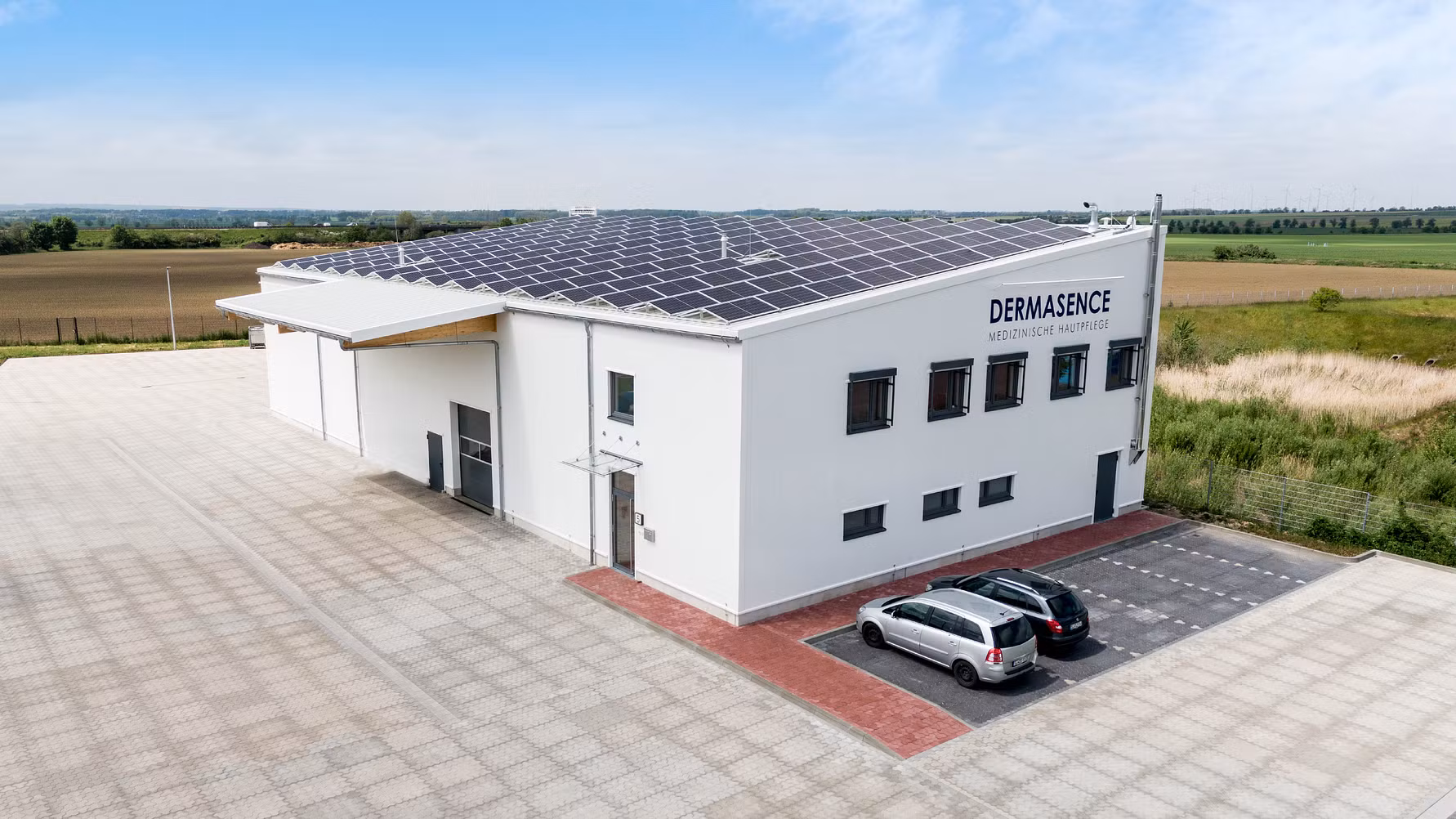 DERMASENCE  &copy; DERMASENCE